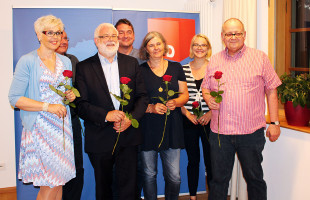 Der neue geschäftsführende Vorstand für die kommenden zwei Jahre: von Links Martina Tschirge, Douglas Bokovoy, Martin Güll, Hubert Böck, Hildegard Schöpe-Stein, Anja Güll, Max Eckardt